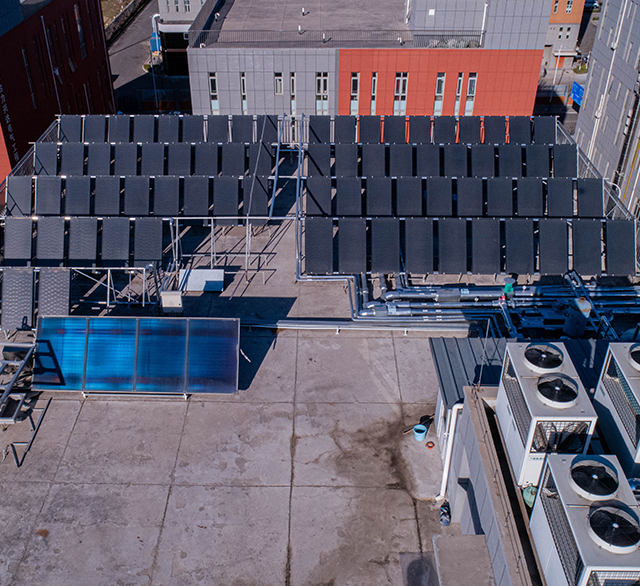 太陽(yáng)能+空氣源熱泵三聯(lián)供系統(tǒng)